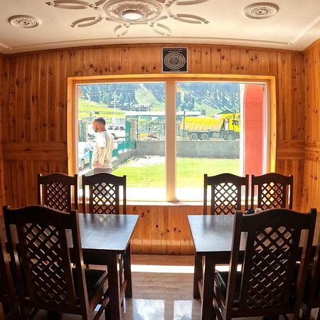 Hotel Barzman Sonāmarg Екстериор снимка