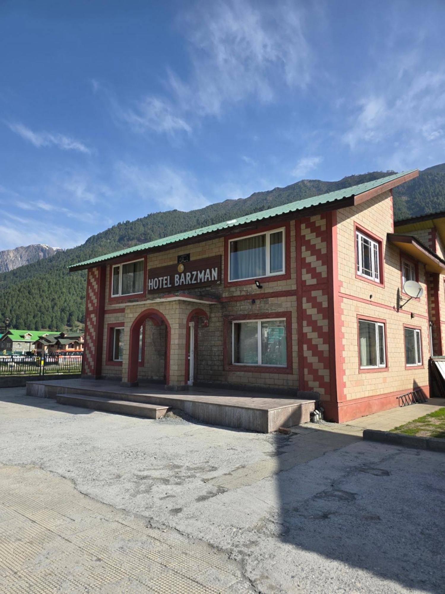 Hotel Barzman Sonāmarg Екстериор снимка