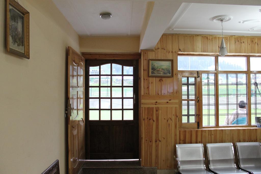 Hotel Barzman Sonāmarg Екстериор снимка